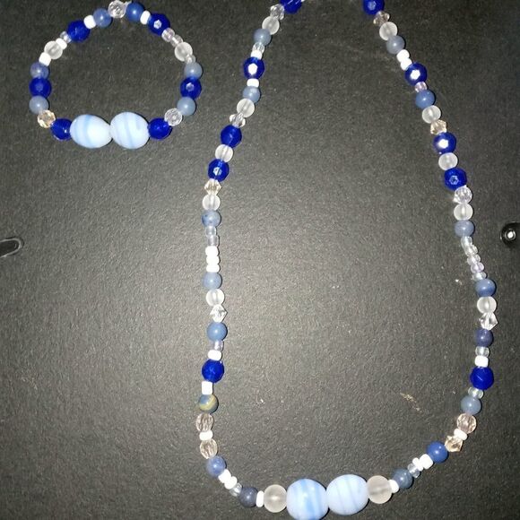 Blue set  - Picture 2 of 7